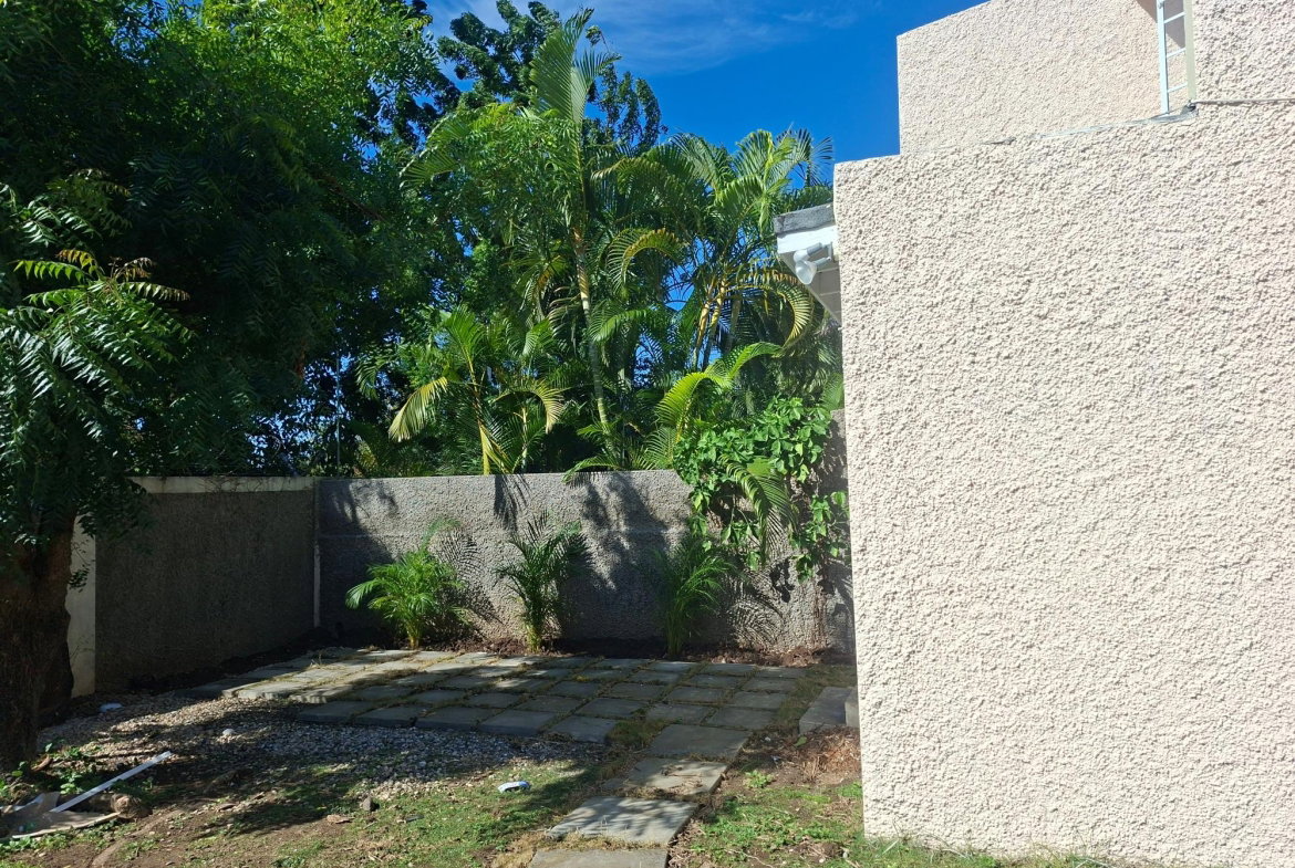 Nineteenth image of 7-2 Hollywood Road in Kingston 6, St. Andrew, Jamaica - property is For Rent
