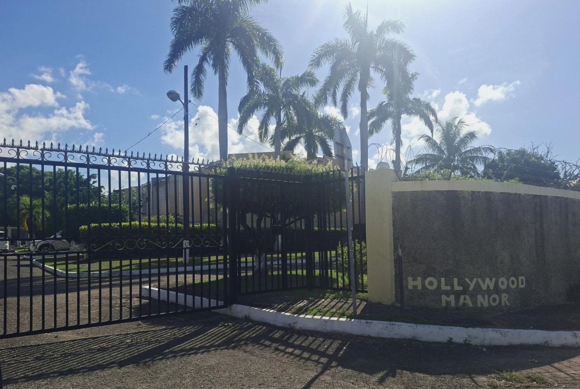 Twenty-Second image of 7-2 Hollywood Road in Kingston 6, St. Andrew, Jamaica - property is For Rent