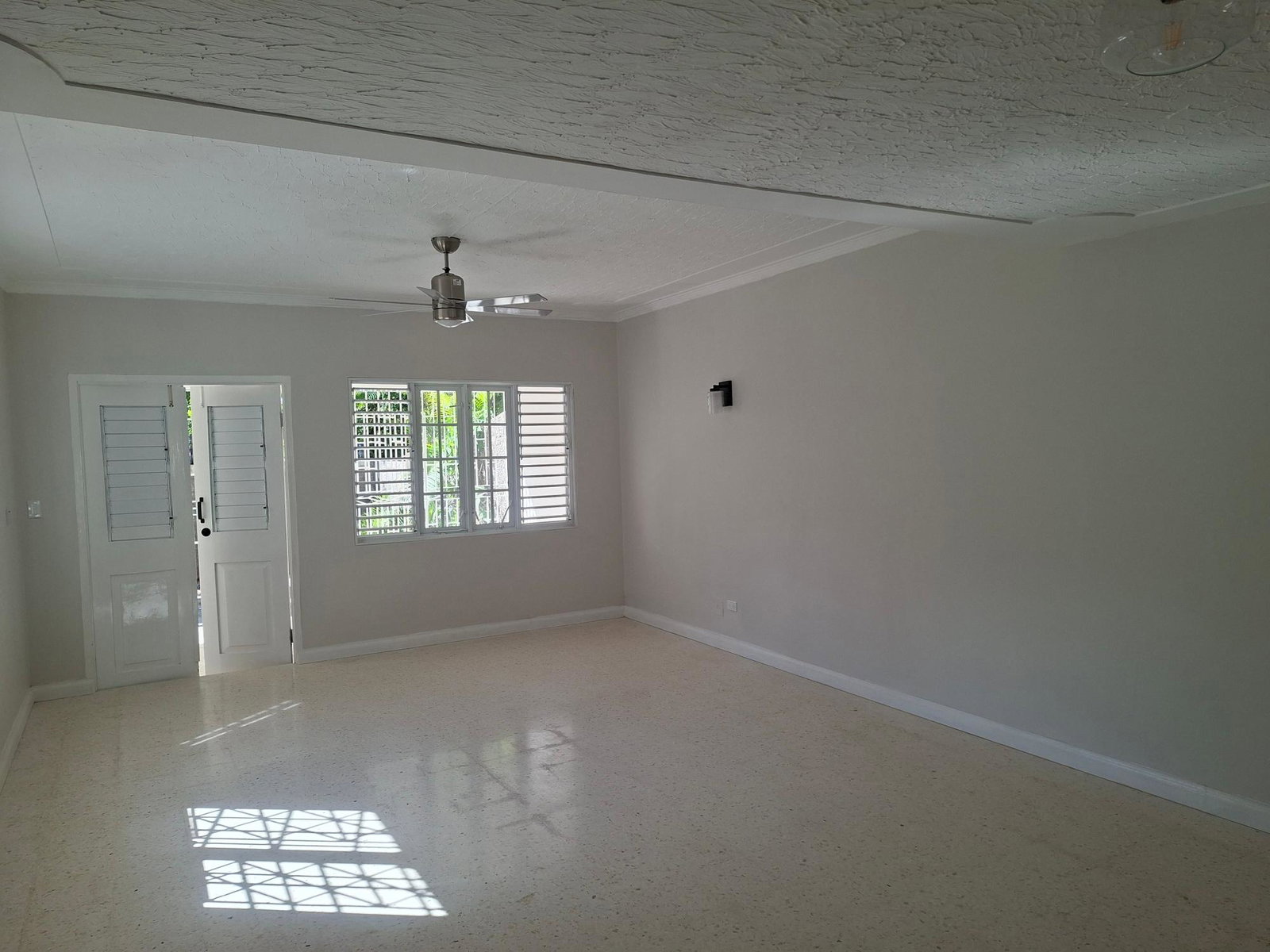 Fifth image of 7-2 Hollywood Road in Kingston 6, St. Andrew, Jamaica - property is For Rent