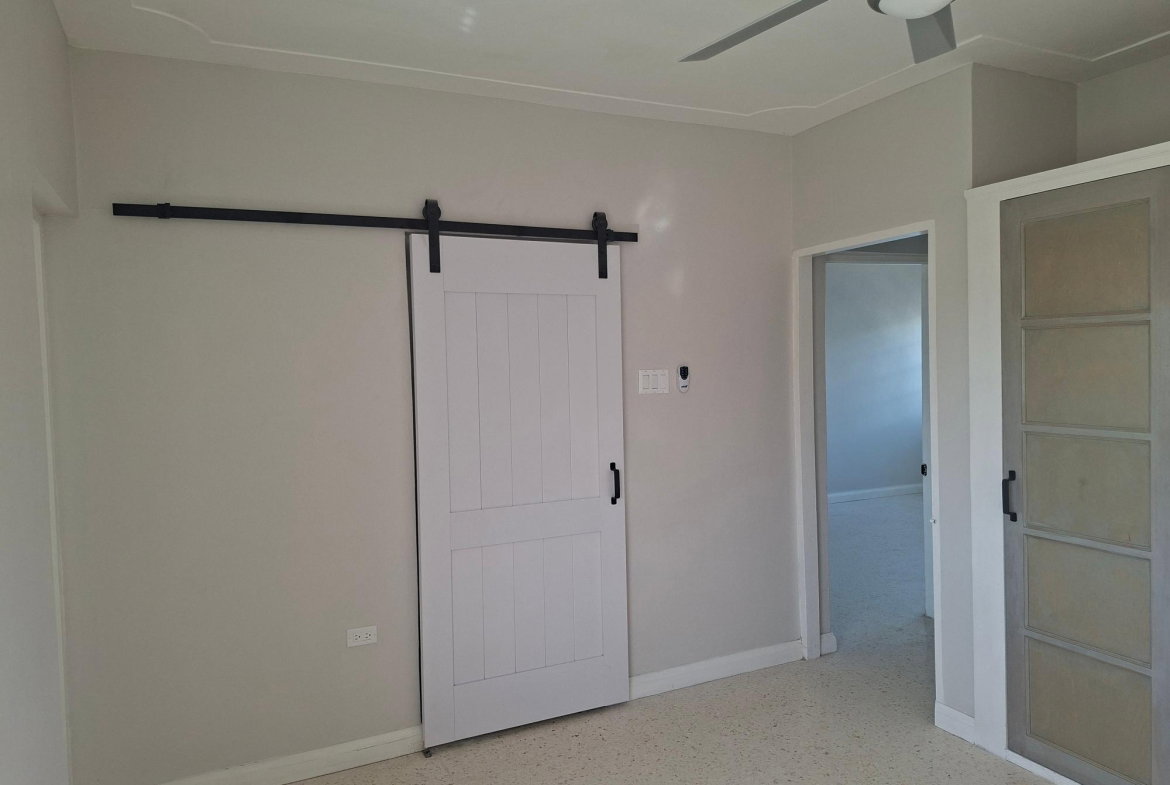 Seventh image of 7-2 Hollywood Road in Kingston 6, St. Andrew, Jamaica - property is For Rent