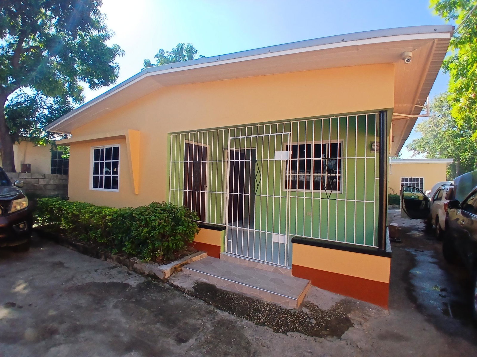 Renovated-2-Bedroom-House-for-Rent-in-Kingston-Jamaica-11-Lower-Mall-Road Second image of 11 Lower Mall Road in KINGSTON, Kingston, Jamaica - property is For Rent
