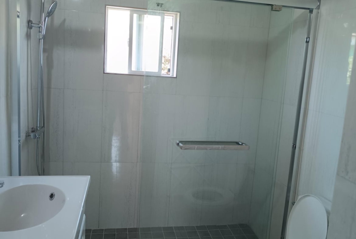 Twenty-Sixth image of 813 New Habour Village 1 in Old Harbour, St. Catherine, Jamaica - property is For Rent