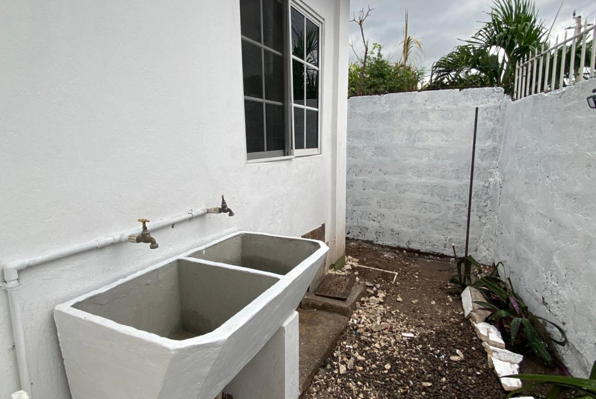 Thirteenth image of 11 Valentine Castle Avenue in Kingston 19, St. Andrew, Jamaica - property is For Rent