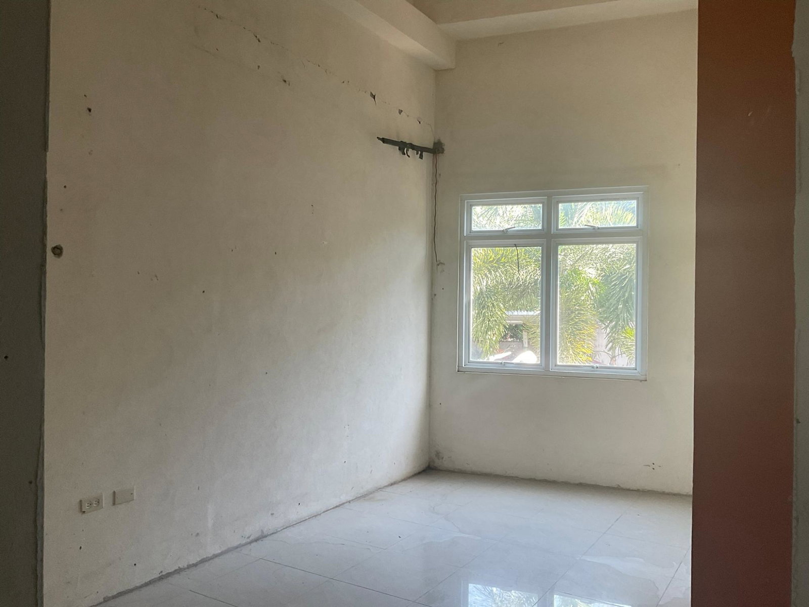 Sixth image of 629 South West 2nd Avenue in Greater Portmore, St. Catherine, Jamaica - property is For Rent