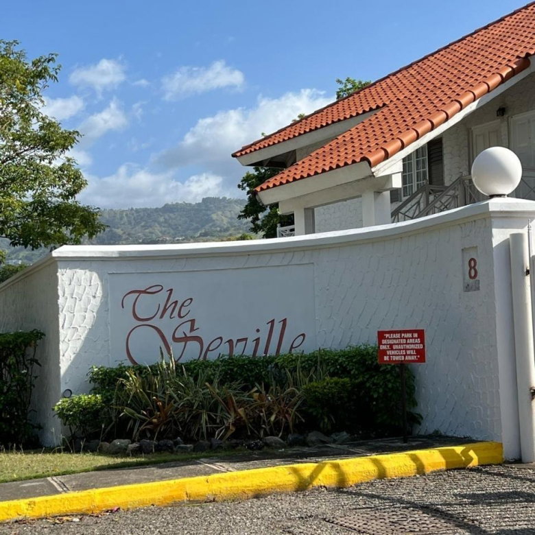 First image of 101-8e Kings House rd in Kingston 6, St. Andrew, Jamaica - property is For Rent