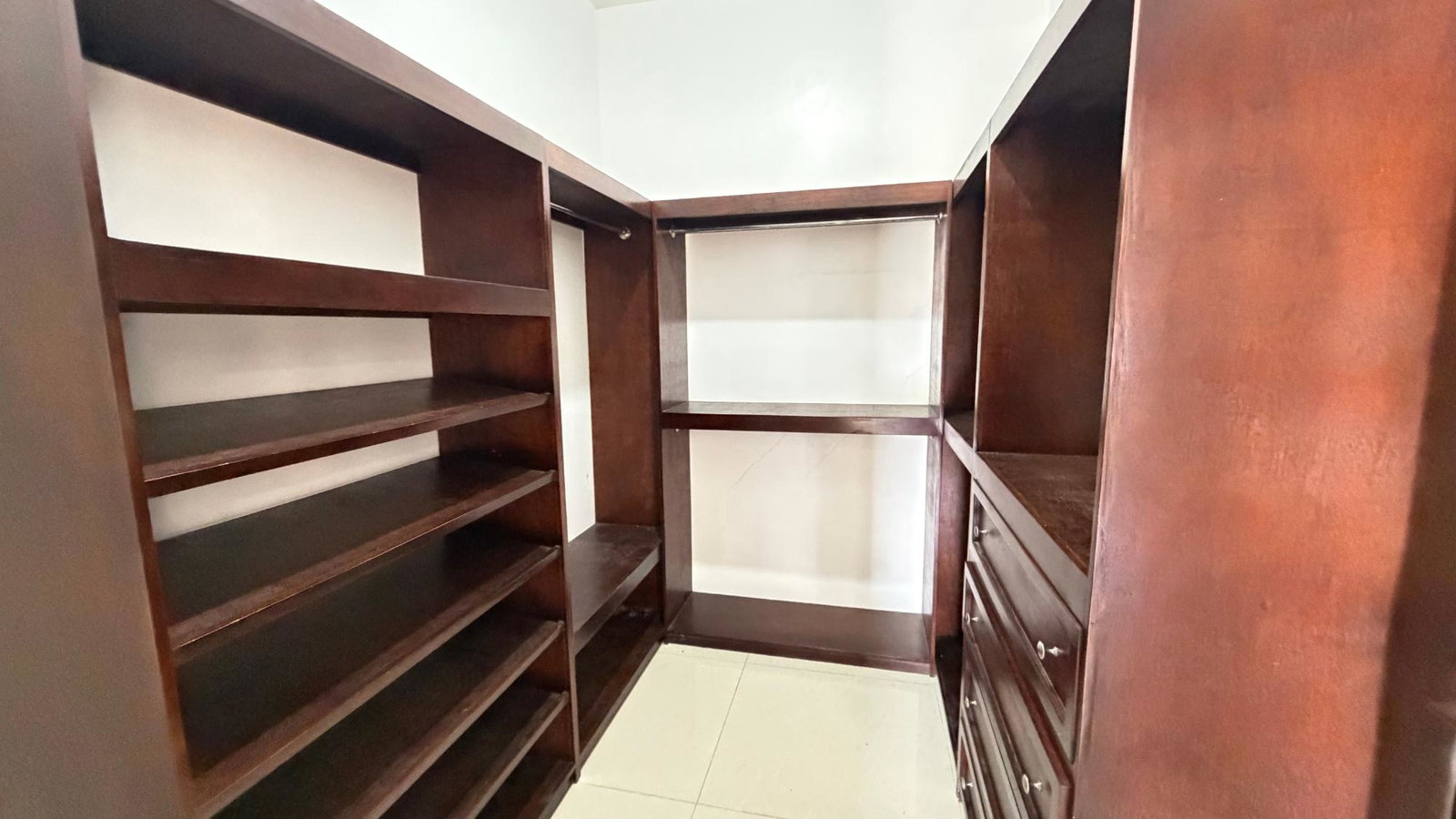 Spacious-2-Bedroom-Apartment-for-Rent-at-Norbrook-Golf-Estate-Kingston Tenth image of 32 Norbrook Golf Estate in Kingston 8, St. Andrew, Jamaica - property is For Rent