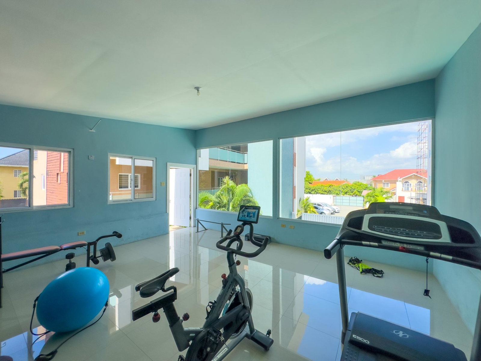 Spacious-2-Bedroom-Apartment-for-Rent-in-Kingston-6-Roseneath-Palms Nineteenth image of 2-7 Roseneath Avenue in Kingston 6, St. Andrew, Jamaica - property is For Rent