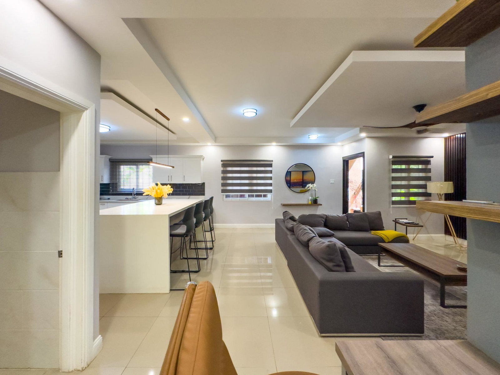 Spacious-2-Bedroom-Apartment-for-Rent-in-Kingston-6-Roseneath-Palms Third image of 2-7 Roseneath Avenue in Kingston 6, St. Andrew, Jamaica - property is For Rent