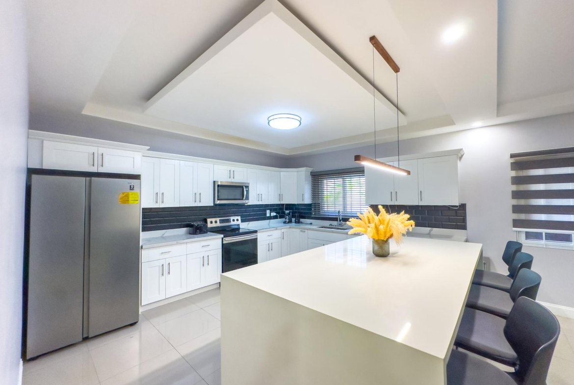 Sixth image of 2-7 Roseneath Avenue in Kingston 6, St. Andrew, Jamaica - property is For Rent