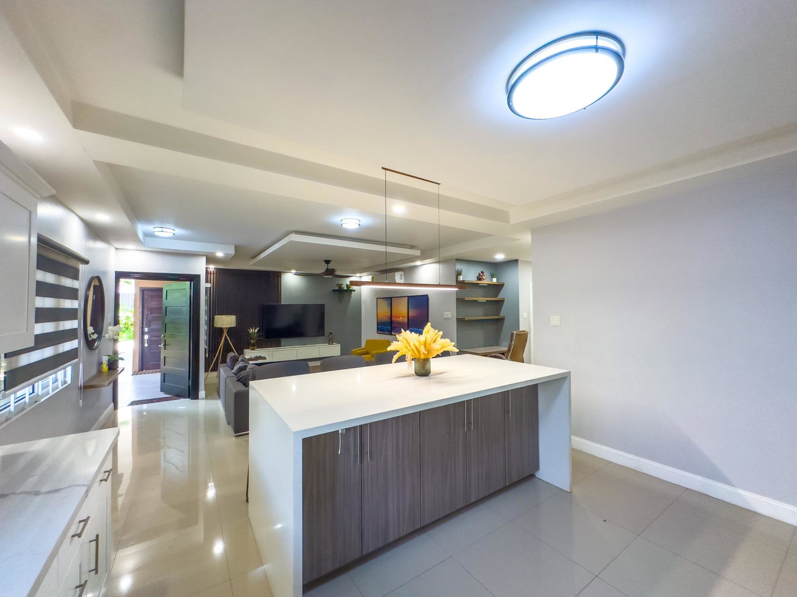 Spacious-2-Bedroom-Apartment-for-Rent-in-Kingston-6-Roseneath-Palms Seventh image of 2-7 Roseneath Avenue in Kingston 6, St. Andrew, Jamaica - property is For Rent