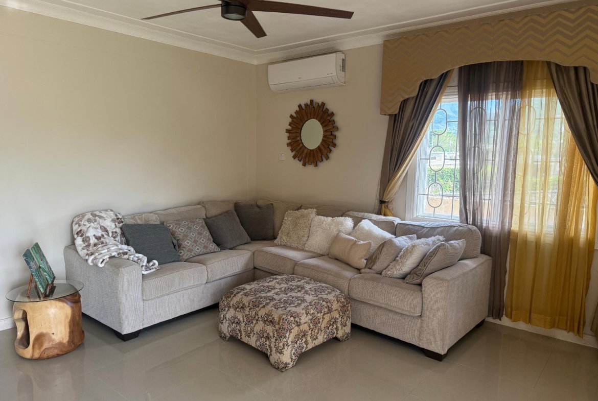 Sixth image of 10-3 University Crescent Kings in Kingston 6, St. Andrew, Jamaica - property is For Rent