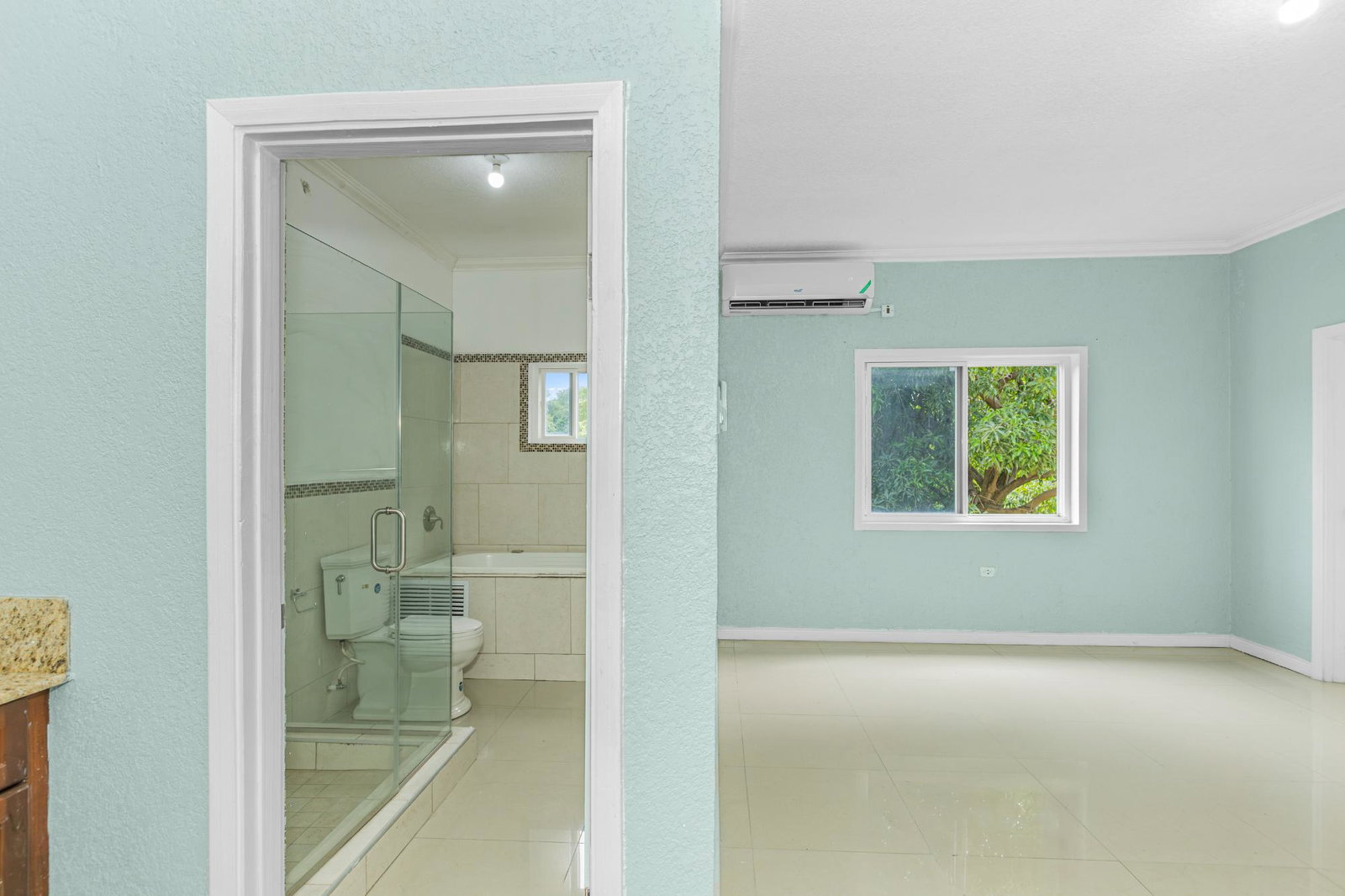 Sixteenth image of 3 Washington Drive in Kingston 10, St. Andrew, Jamaica - property is For Rent