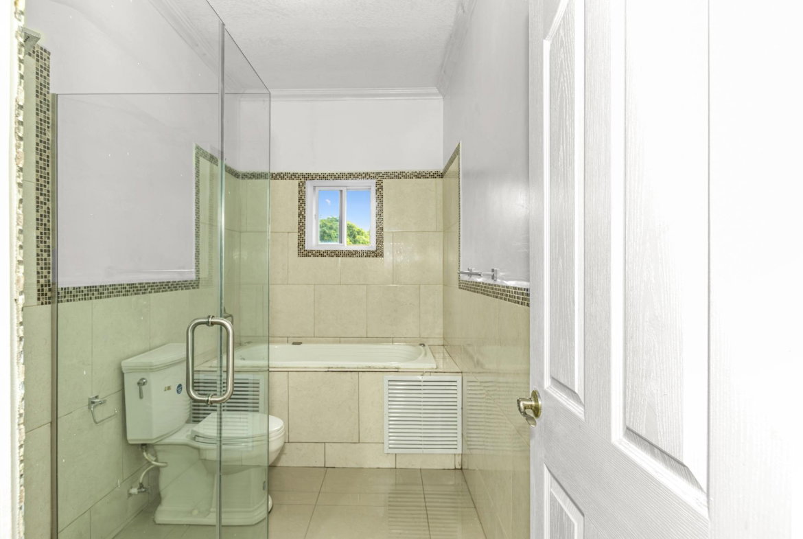 Seventeenth image of 3 Washington Drive in Kingston 10, St. Andrew, Jamaica - property is For Rent