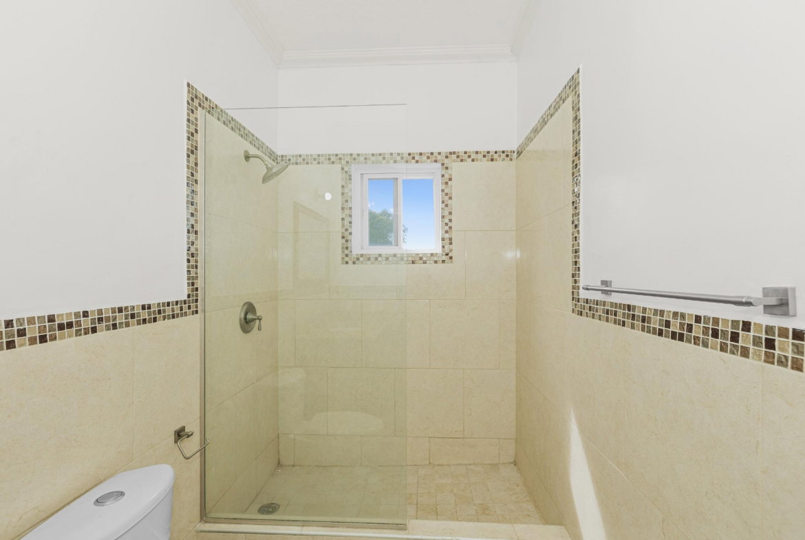 Nineteenth image of 3 Washington Drive in Kingston 10, St. Andrew, Jamaica - property is For Rent