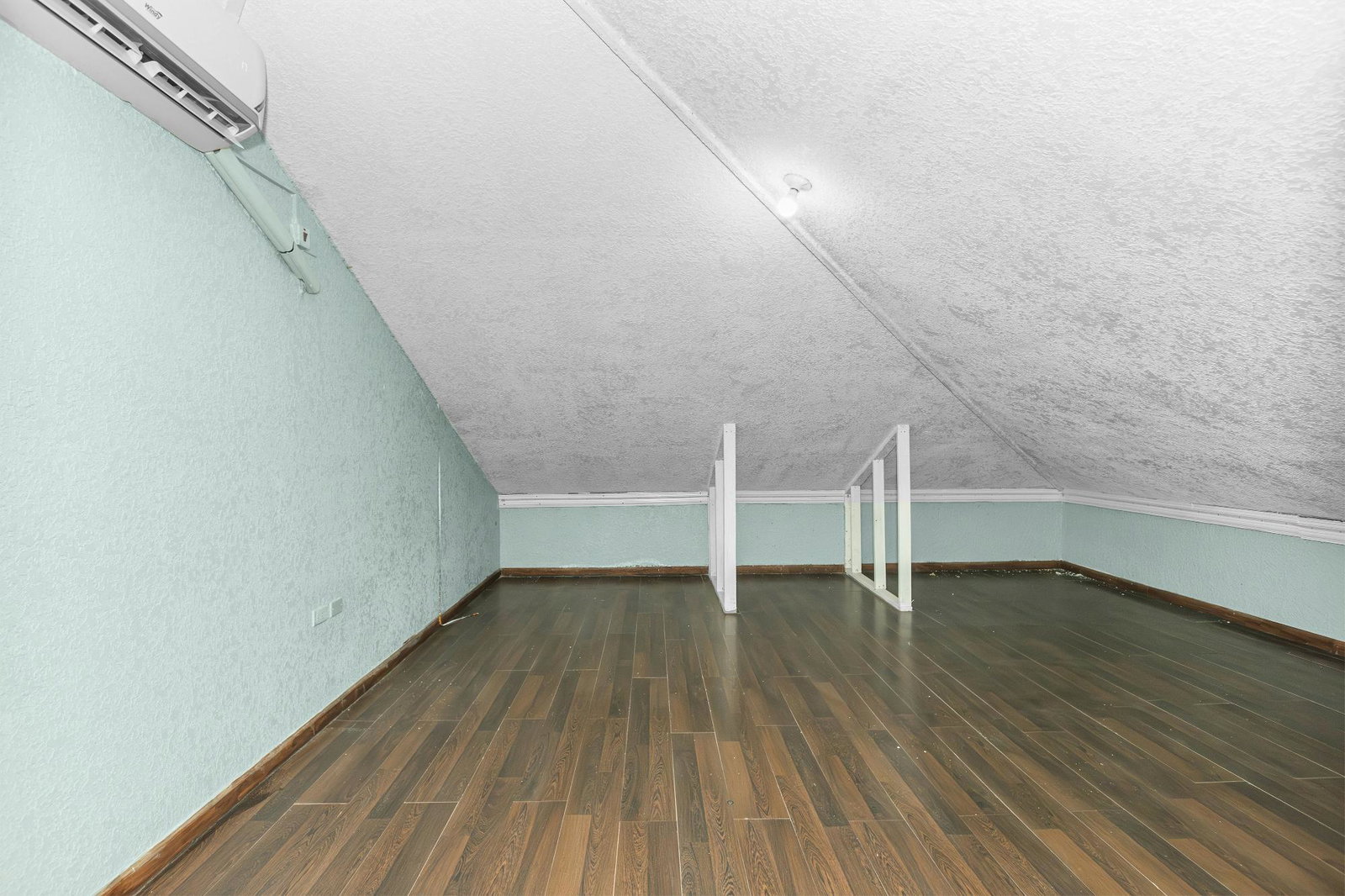 Twenty-Fourth image of 3 Washington Drive in Kingston 10, St. Andrew, Jamaica - property is For Rent