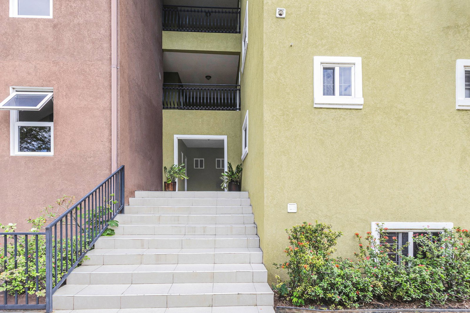 Sixth image of 3 Washington Drive in Kingston 10, St. Andrew, Jamaica - property is For Rent