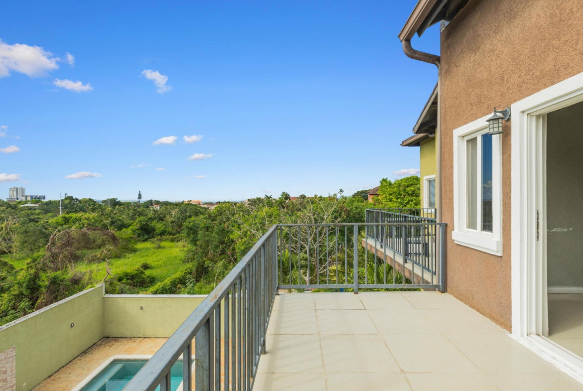 Tenth image of 3 Washington Drive in Kingston 10, St. Andrew, Jamaica - property is For Rent