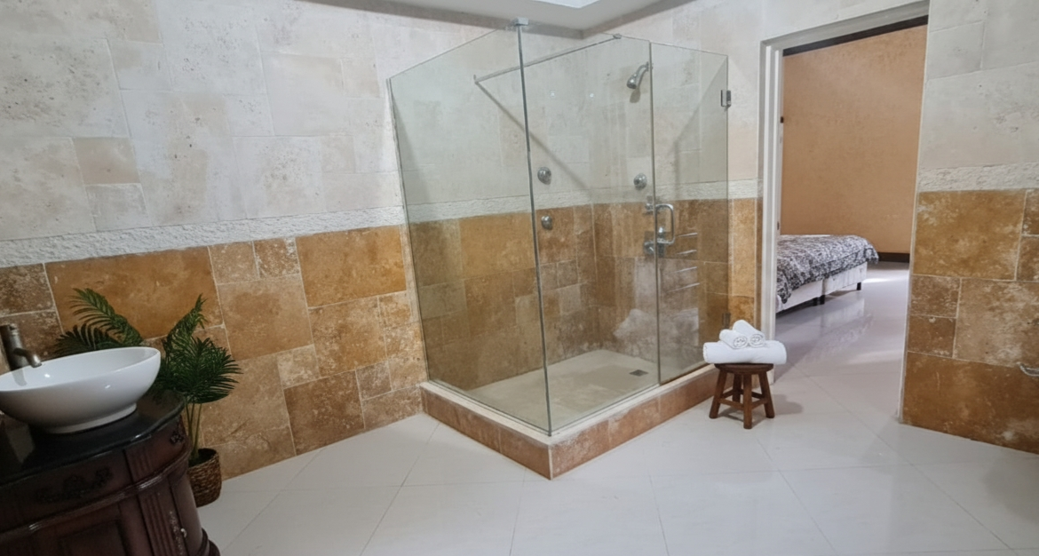 Seventh image of 7b-7 Kirkland Close in Kingston 19, St. Andrew, Jamaica - property is For Rent