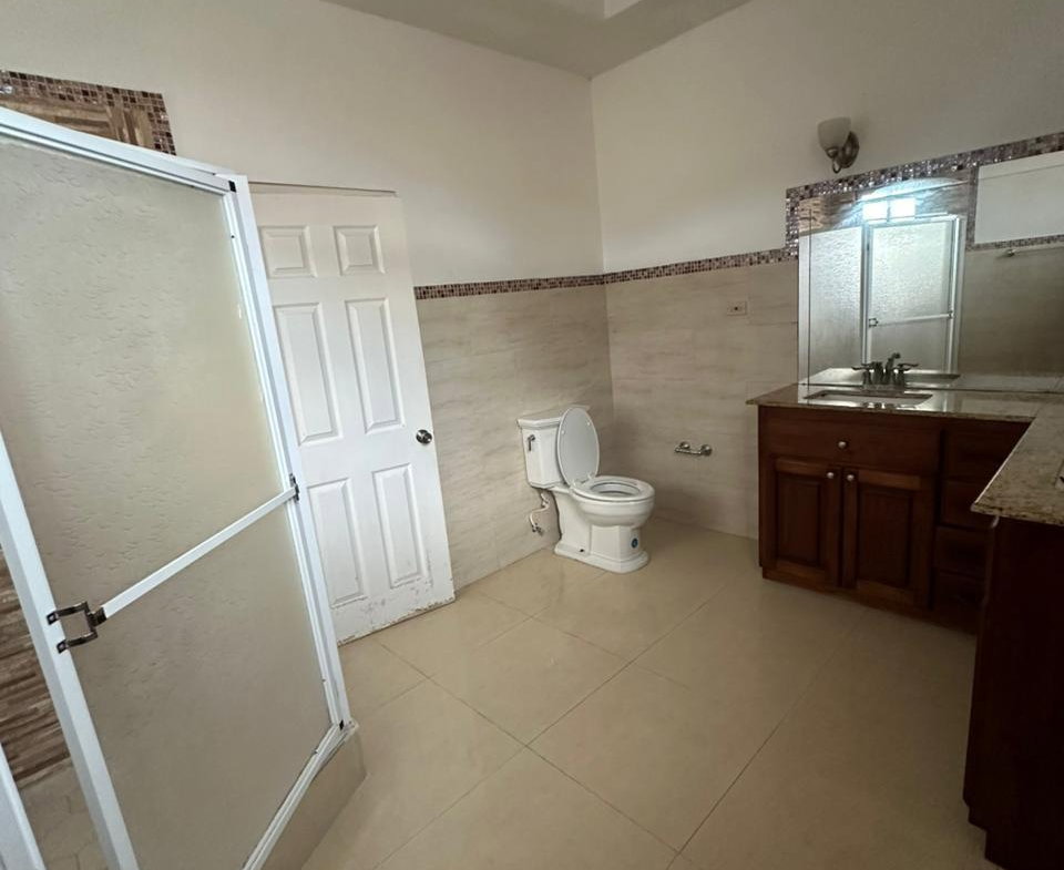 Tenth image of 63- Caribbean Estate, Block a in Caribbean Estates, St. Catherine, Jamaica - property is For Rent