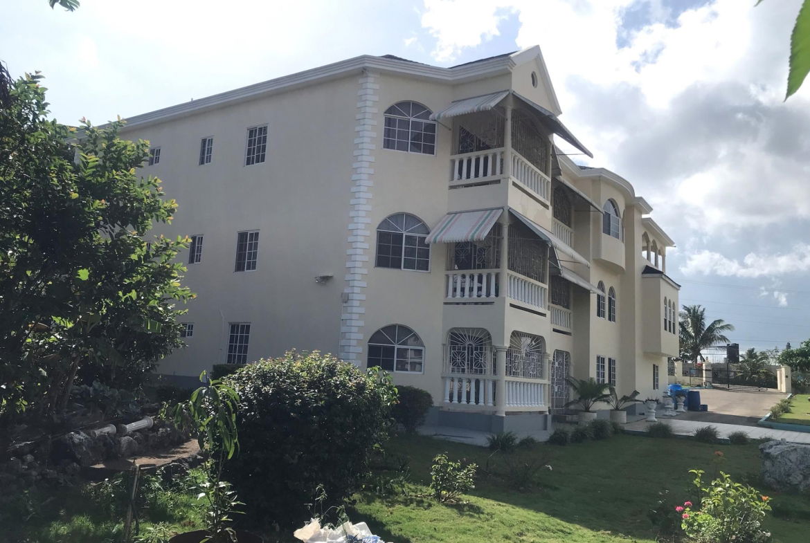 Sixth image of 46 Cedar Gardens in Mandeville, Manchester, Jamaica - property is For Rent