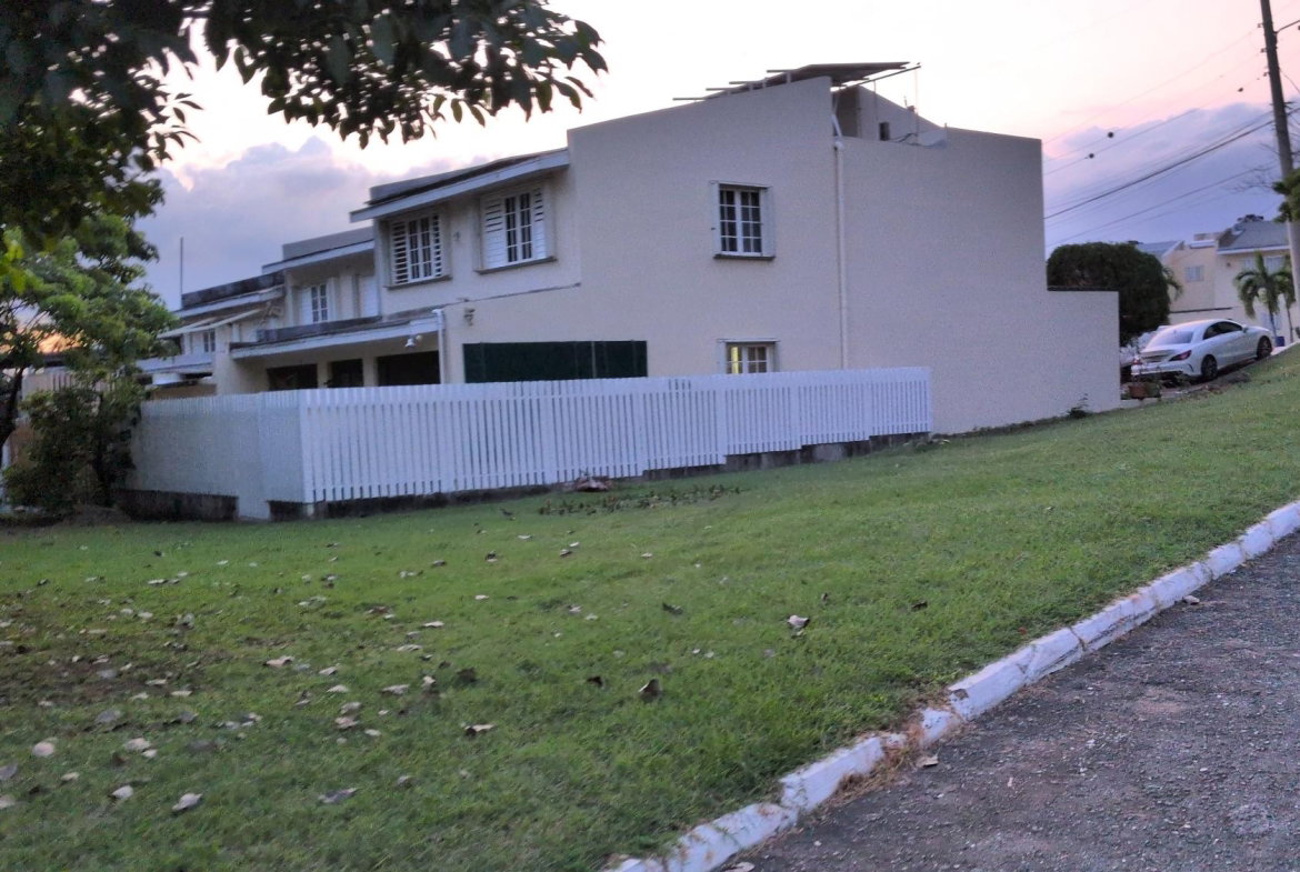 Fifth image of 1 Armour Glades, Kingston 8 in Kingston 8, St. Andrew, Jamaica - property is For Rent