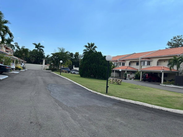 Fourth image of th 11-1d Norbrook Road in Kingston 8, St. Andrew, Jamaica - property is For Rent