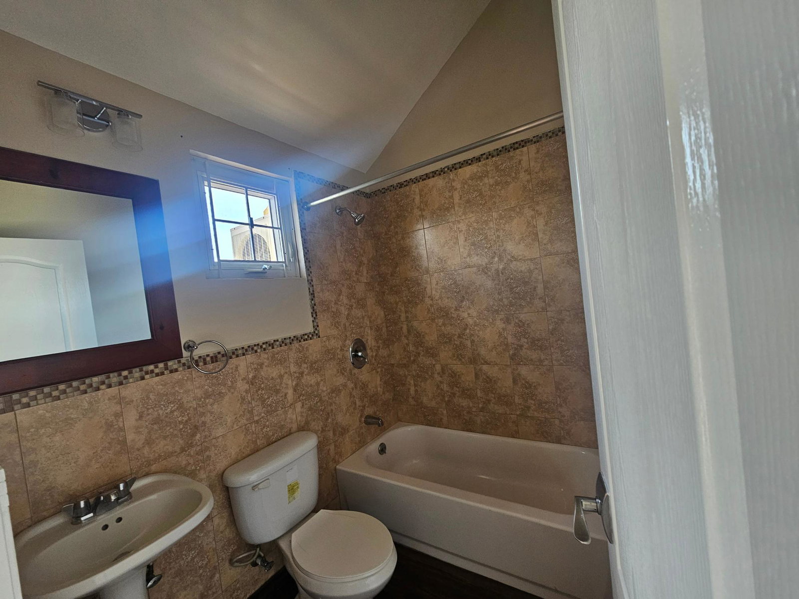 Fourteenth image of 6-3 Linstone Crescent in Kingston 6, St. Andrew, Jamaica - property is For Rent