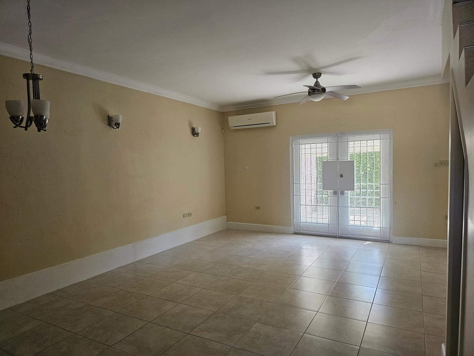 Sixth image of 6-3 Linstone Crescent in Kingston 6, St. Andrew, Jamaica - property is For Rent