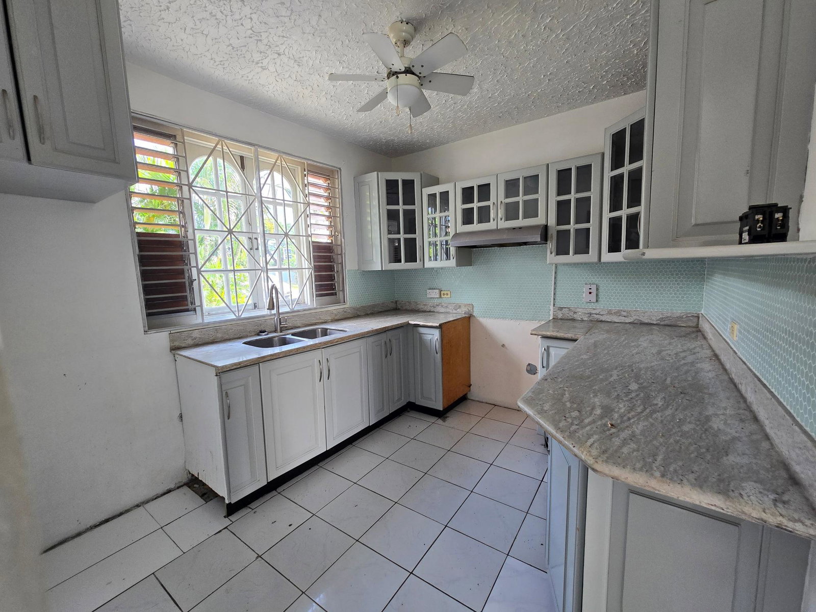 Second image of 16-68 Hope Road in Kingston 6, St. Andrew, Jamaica - property is For Rent