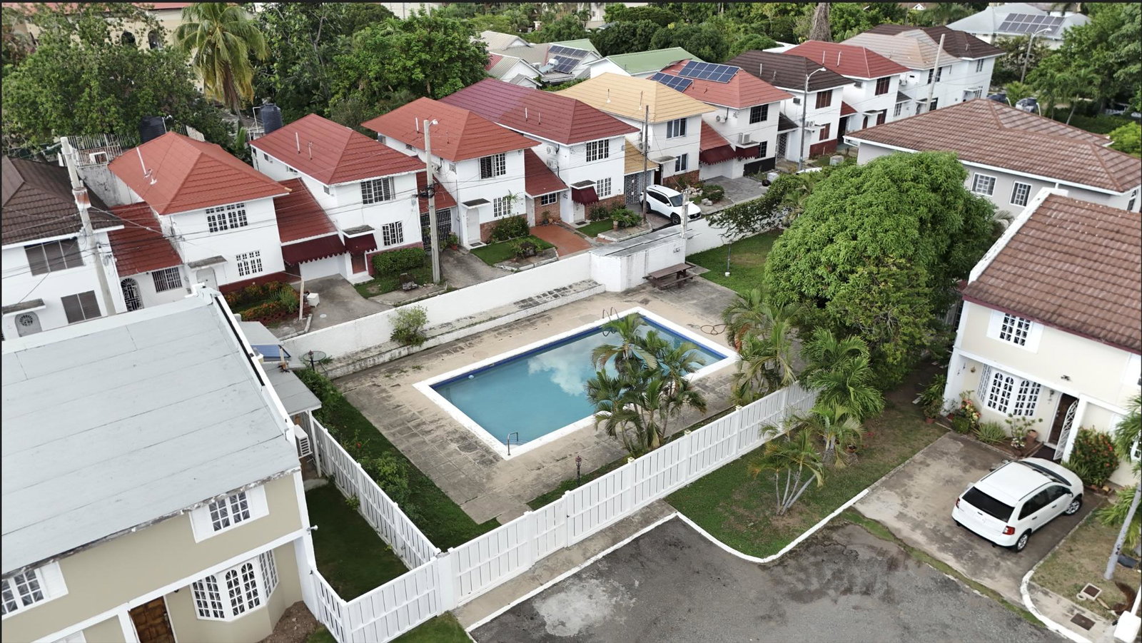 Eleventh image of 16-68 Hope Road in Kingston 6, St. Andrew, Jamaica - property is For Rent
