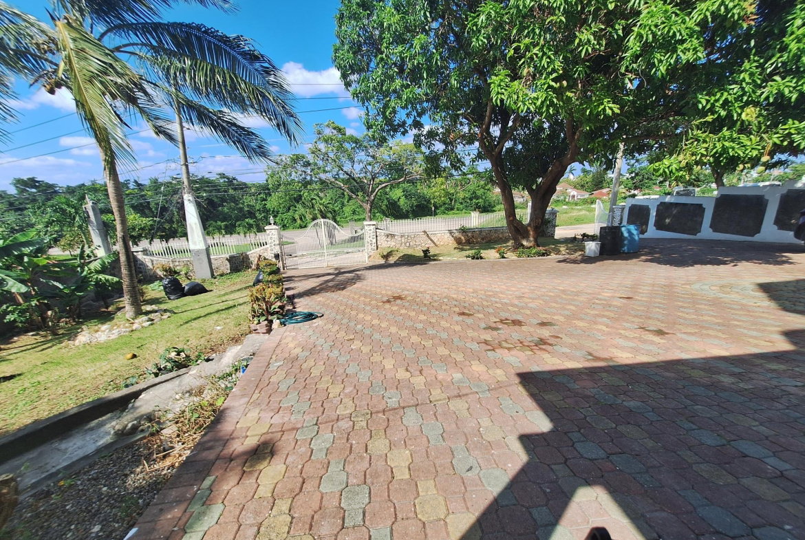 Eighteenth image of 1- Greenwich Park, Mammee in St. Ann's Bay, St. Ann, Jamaica - property is For Rent