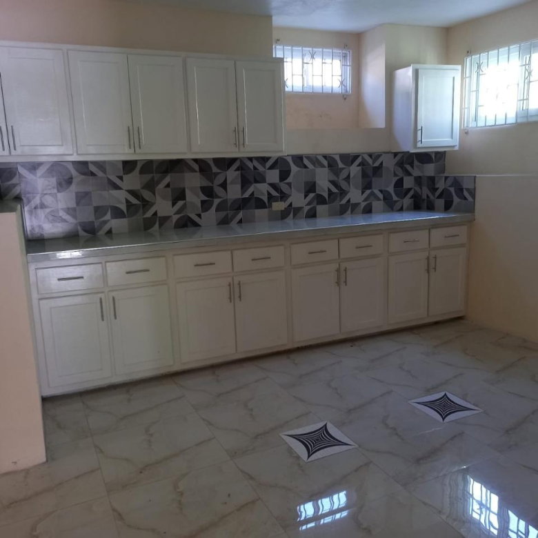 Second image of 179 Orange Drive, Mansfield in Ocho Rios, St. Ann, Jamaica - property is For Rent