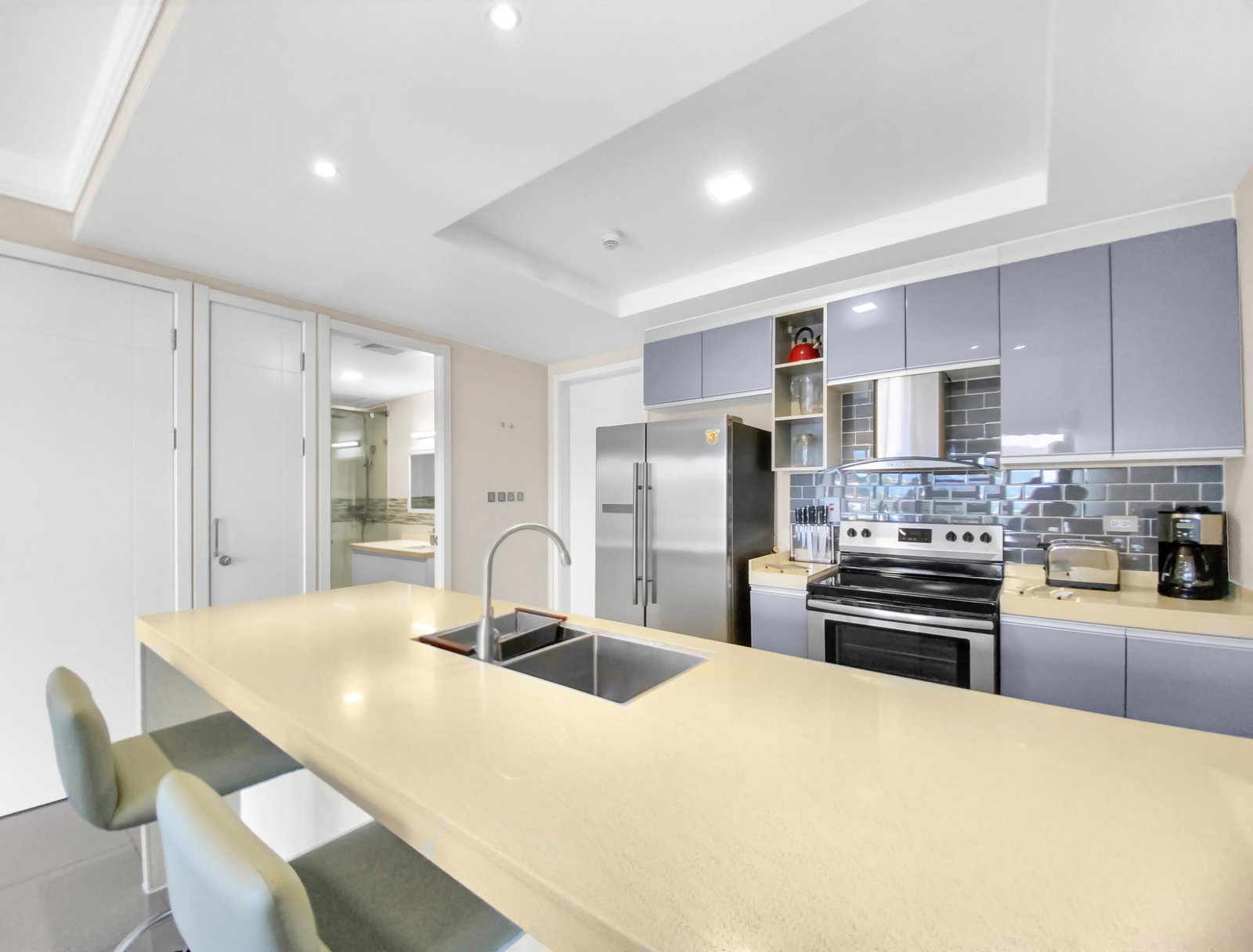 Stylish-1-Bedroom-Apartment-for-Rent-at-20-South-Kingston-10-Modern-Living Fourth image of 202-20 South Avenue in Kingston 10, St. Andrew, Jamaica - property is For Rent