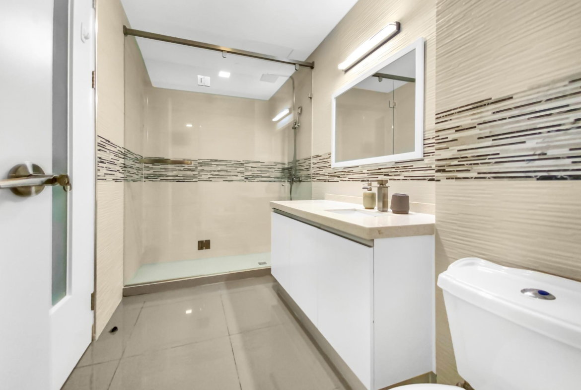 Eighth image of 202-20 South Avenue in Kingston 10, St. Andrew, Jamaica - property is For Rent