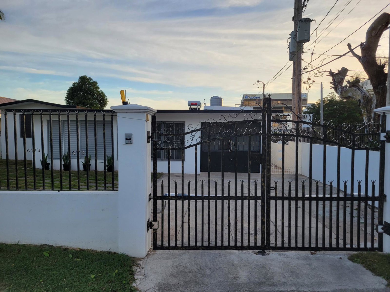 Second image of 7 Sydney Road in Kingston 5, St. Andrew, Jamaica - property is For Rent