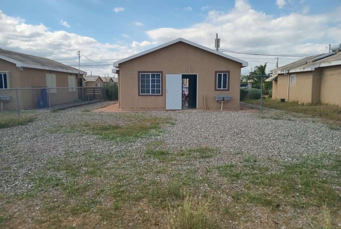 First image of 661-5 Island Crescent in Phoenix Park, St. Catherine, Jamaica - property is For Rent