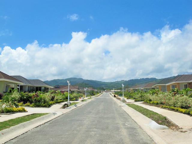 Nineteenth image of 364 Mahoe Avenue in St. Ann's Bay, St. Ann, Jamaica - property is For Rent
