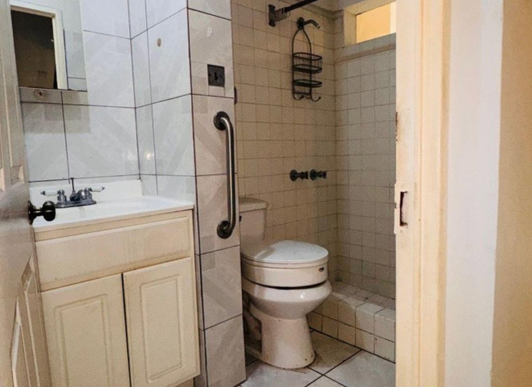 Fourteenth image of 627 Fort Totten Drive in Garveymeade, St. Catherine, Jamaica - property is For Rent