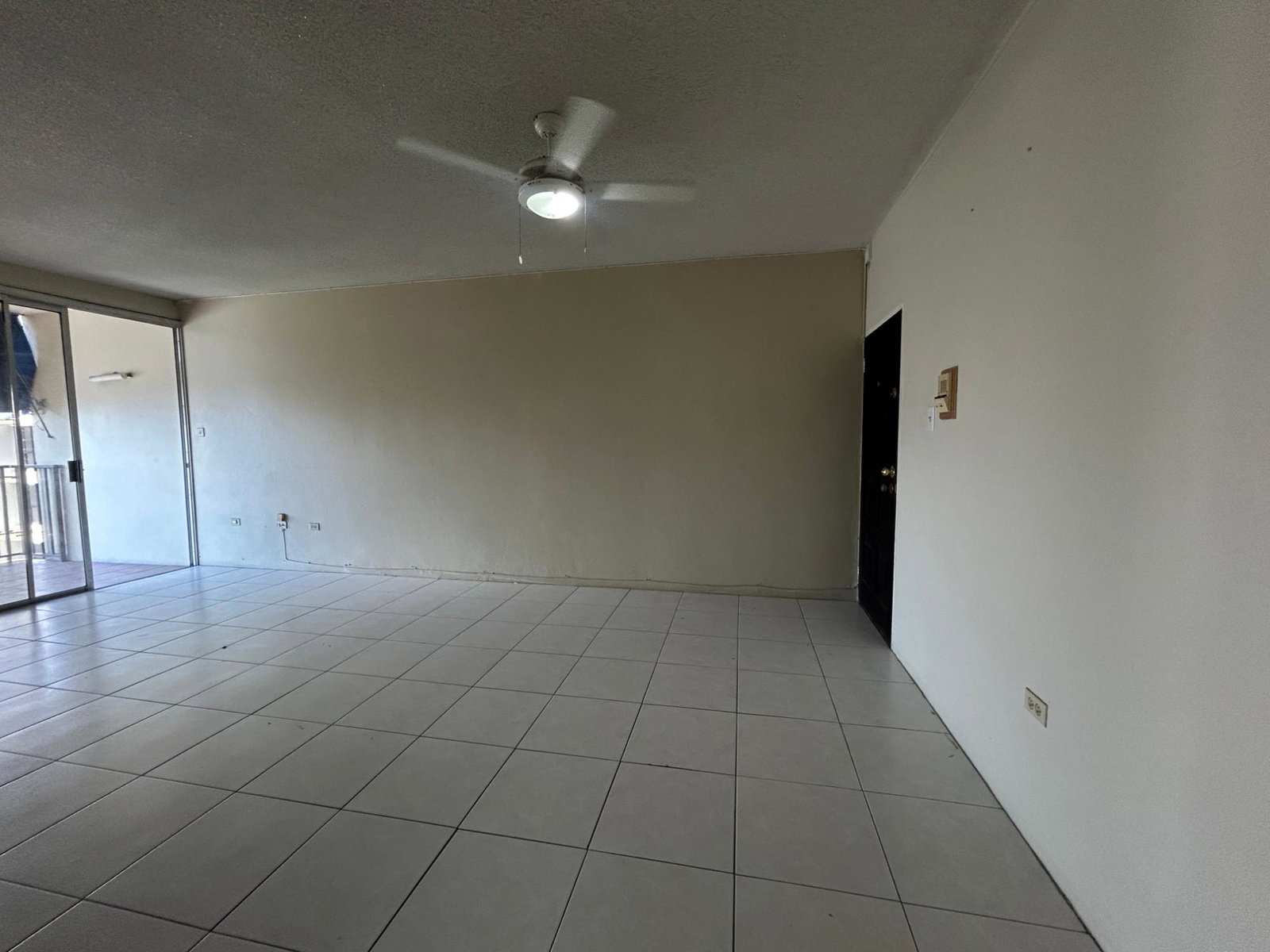 Fourteenth image of 50- Courtley Towers, 3 Renfre in Kingston 5, St. Andrew, Jamaica - property is For Rent