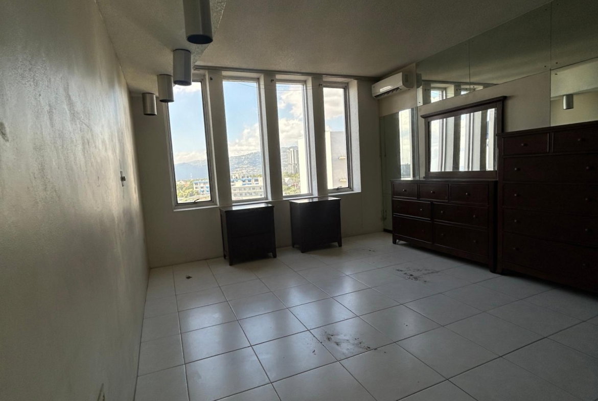 Fifteenth image of 50- Courtley Towers, 3 Renfre in Kingston 5, St. Andrew, Jamaica - property is For Rent