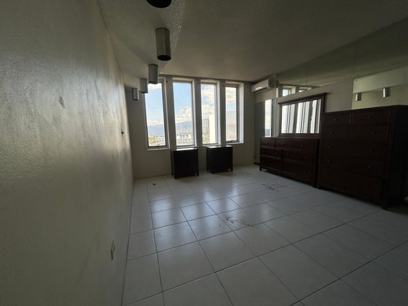 Seventeenth image of 50- Courtley Towers, 3 Renfre in Kingston 5, St. Andrew, Jamaica - property is For Rent