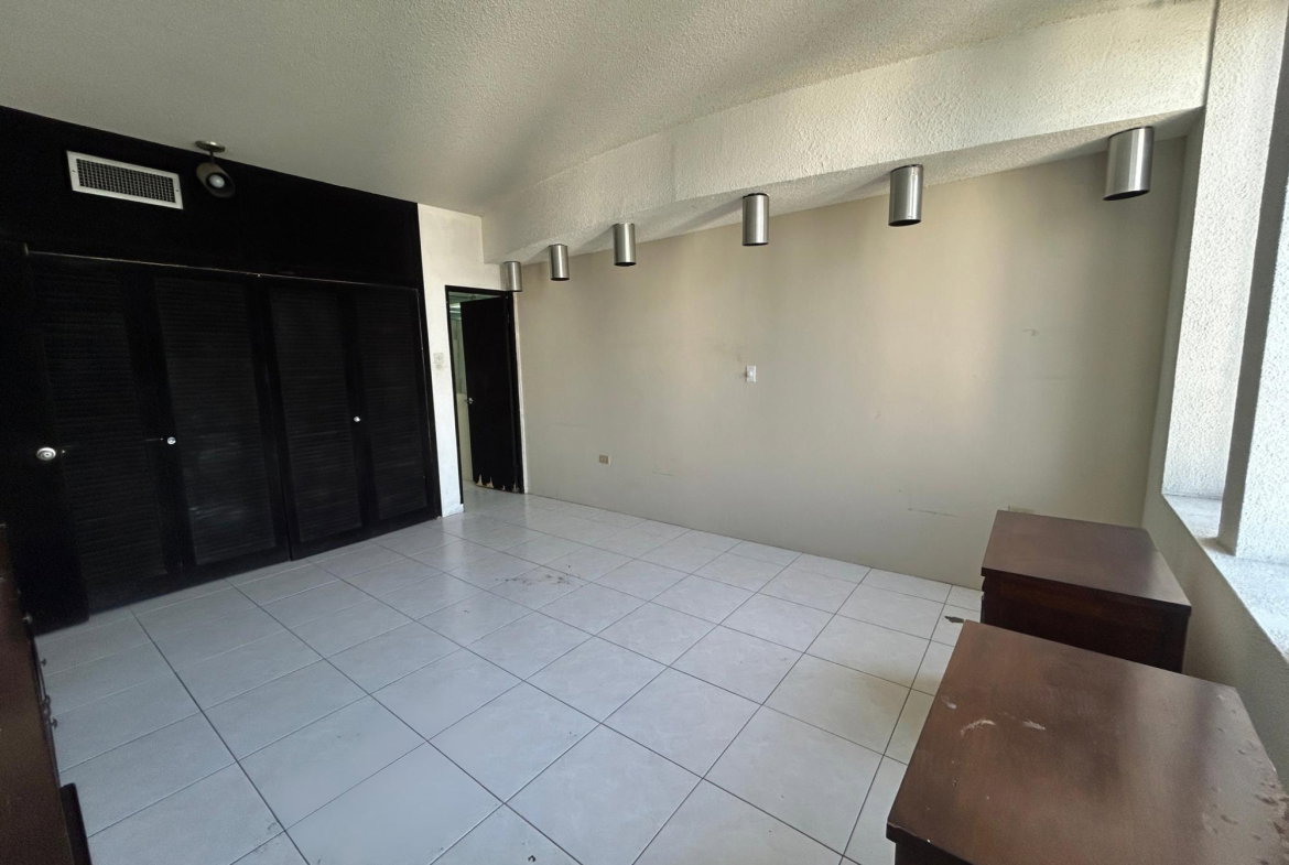 Twenty-Second image of 50- Courtley Towers, 3 Renfre in Kingston 5, St. Andrew, Jamaica - property is For Rent