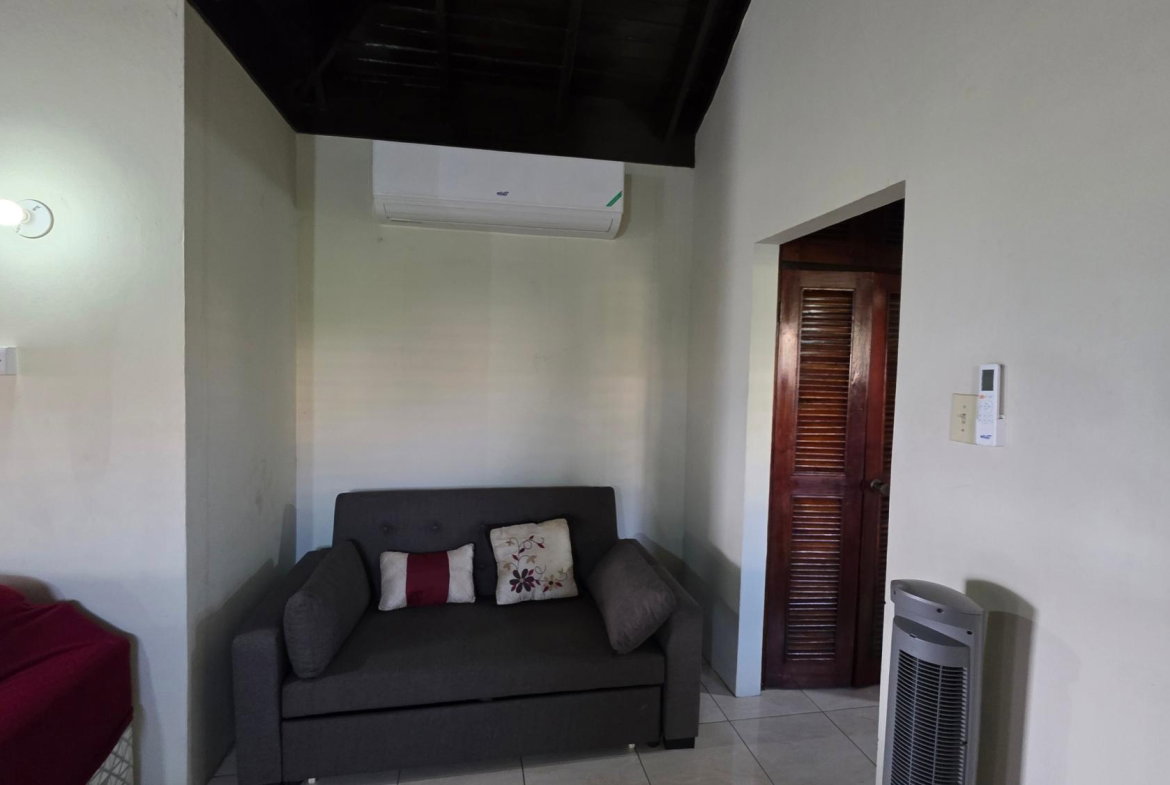 Twelfth image of Morningside dr in Rosemount, St. James, Jamaica - property is For Rent