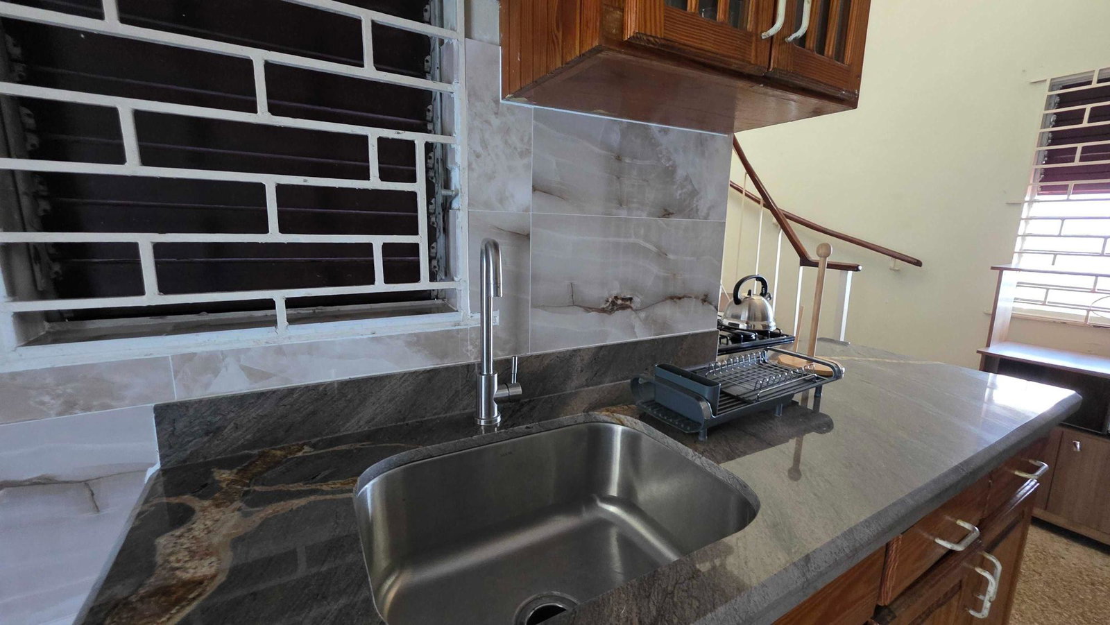 Seventeenth image of Morningside dr in Rosemount, St. James, Jamaica - property is For Rent