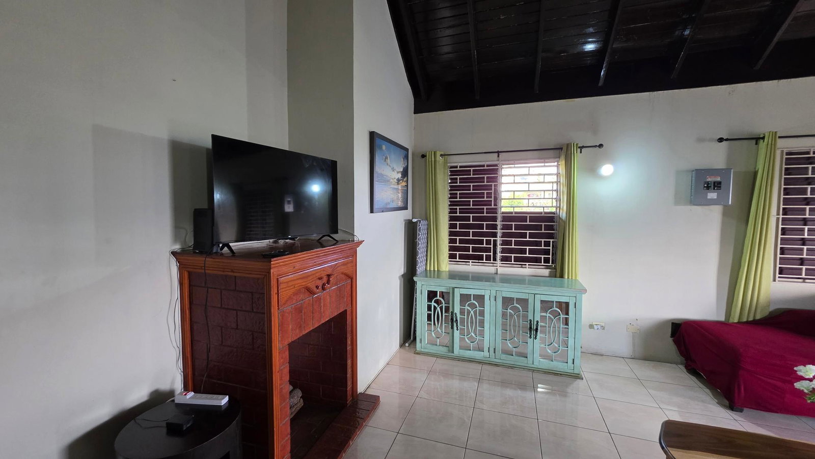 Nineteenth image of Morningside dr in Rosemount, St. James, Jamaica - property is For Rent