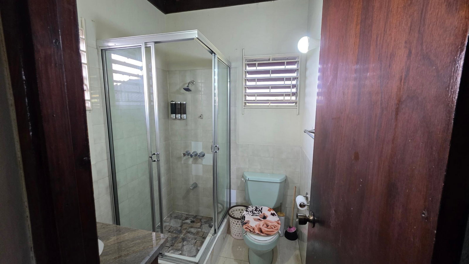 Twenty-First image of Morningside dr in Rosemount, St. James, Jamaica - property is For Rent