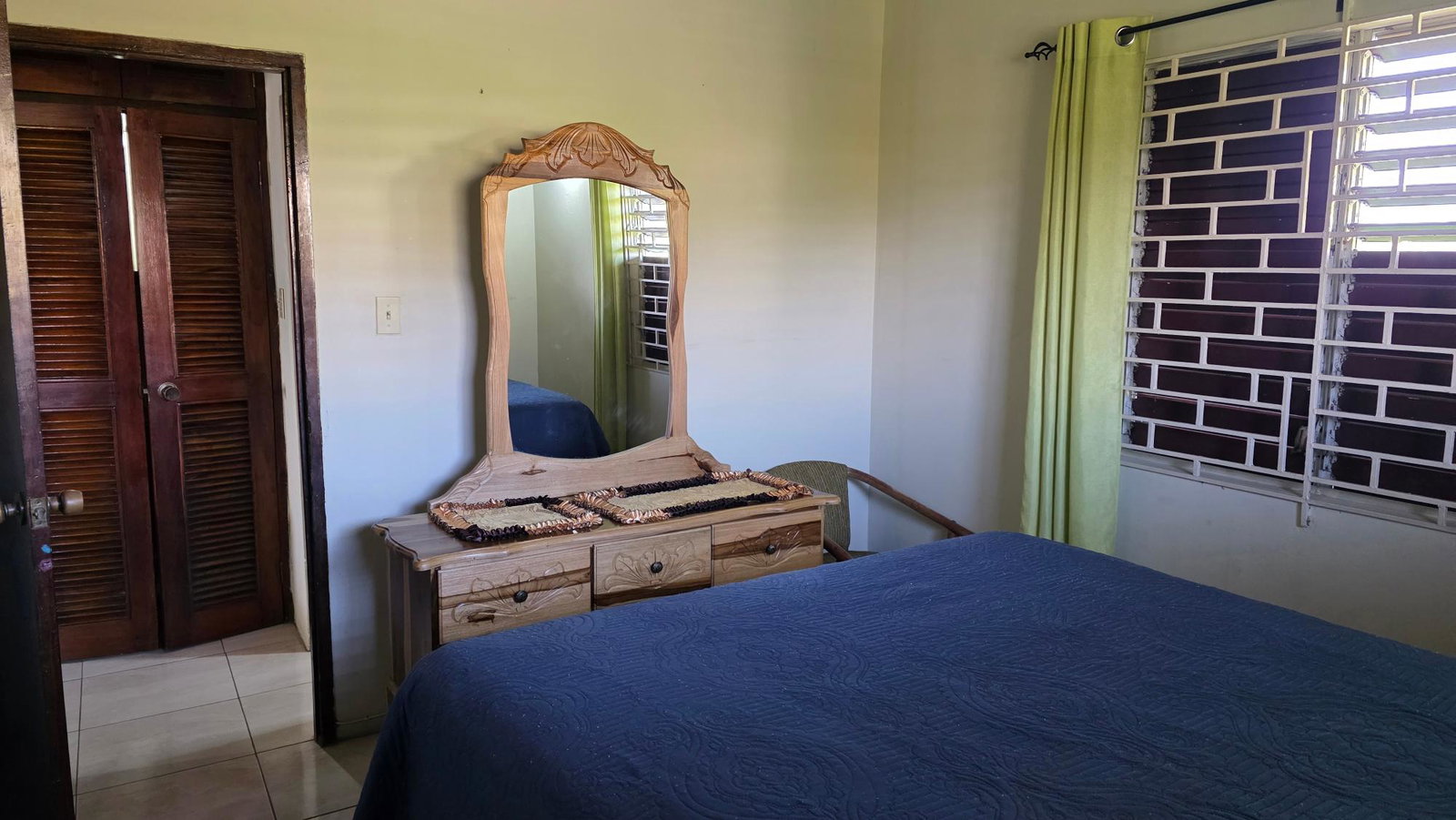 Twenty-Second image of Morningside dr in Rosemount, St. James, Jamaica - property is For Rent