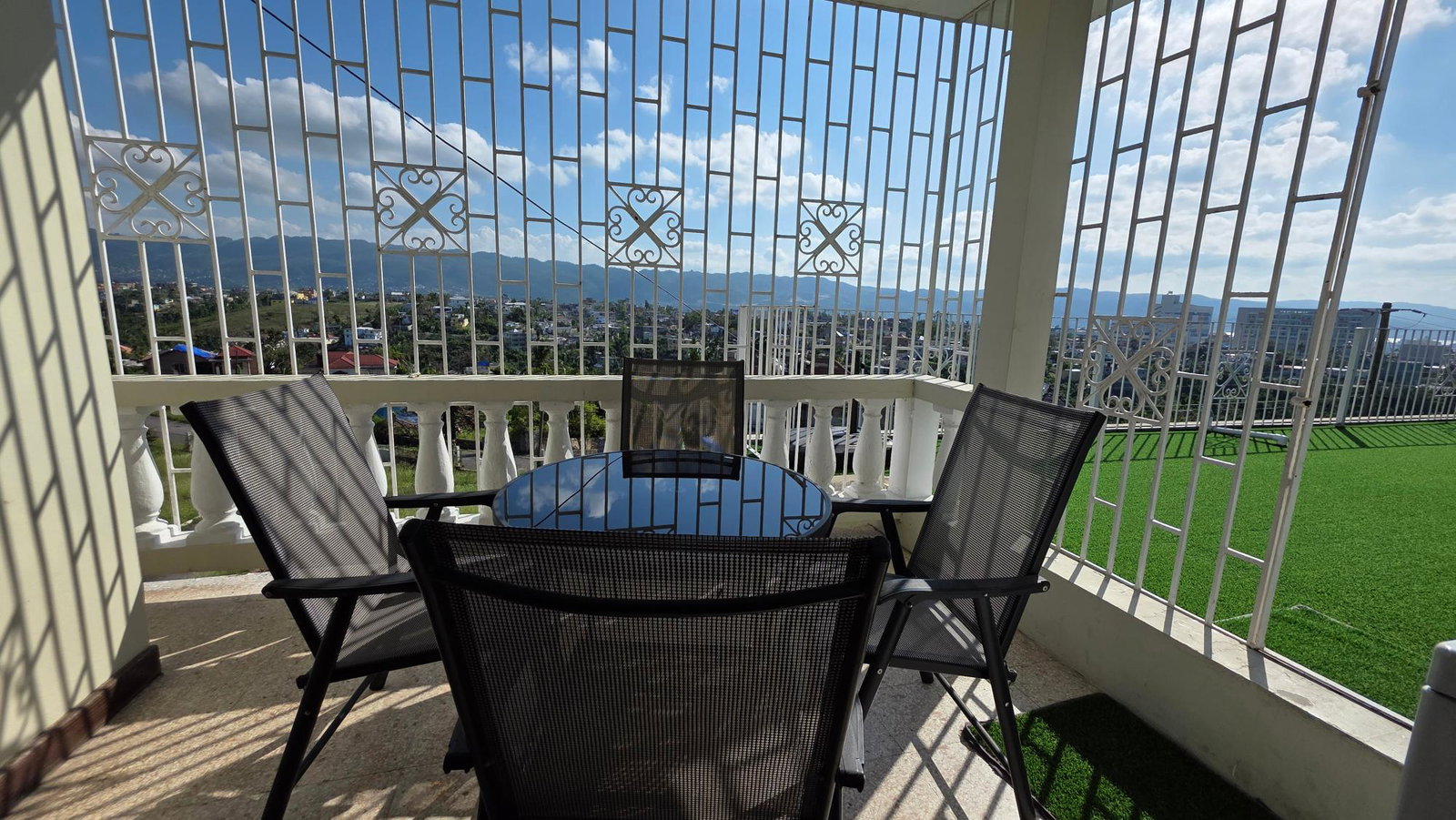 Ninth image of Morningside dr in Rosemount, St. James, Jamaica - property is For Rent