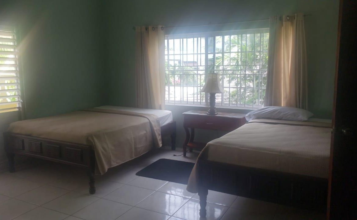 Thirteenth image of 1-1 Cassandra Avenue, Kingsto in Kingston 10, St. Andrew, Jamaica - property is For Rent