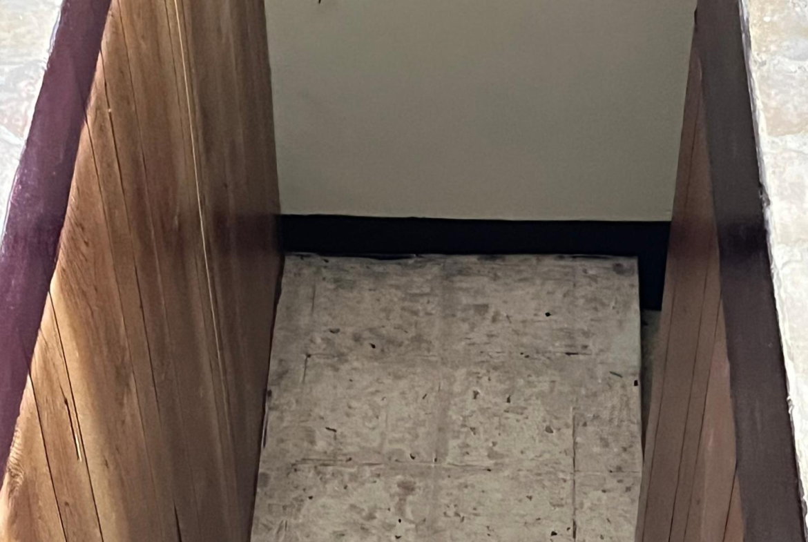 Sixteenth image of Apt C-1a Bridgemount Heights, King in Kingston 8, St. Andrew, Jamaica - property is For Rent